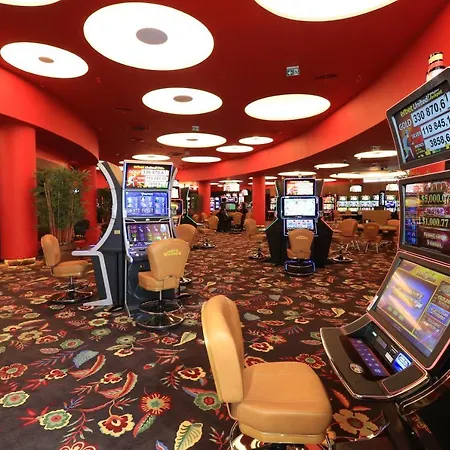 Хотел Casino&hotel Efbet Trakya Свиленград